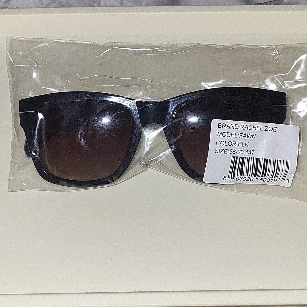 SALE🦋RACHEL ZOE Fawn Sunglasses - Black - Picture 3 of 5